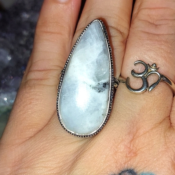 Jewelry - High Bezel Setting Teardrop Moonstone Ring Size 8.75